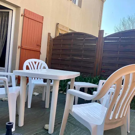 Maison Pres - 5 Pers. - Fr-1-336-165 בית נופש *