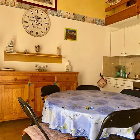 Maison Pres - 5 Pers. - Fr-1-336-165 בית נופש *